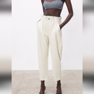 ZARA High Waist Vegan Leather Paperbag Ankle Pants. Cream. Size 4